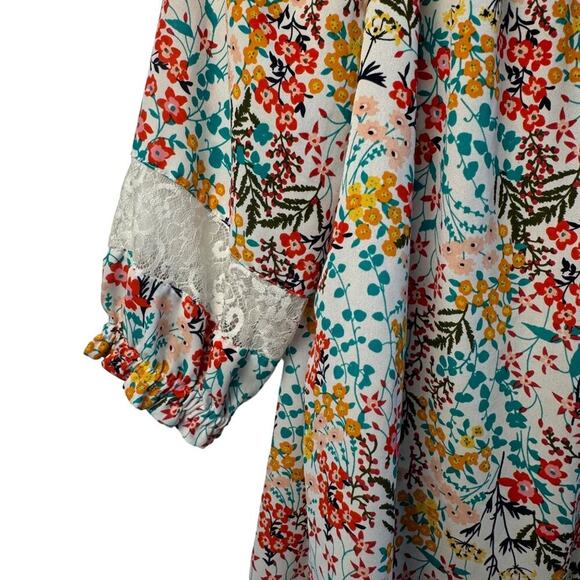 7th Avenue Colorful Medium Blouse - Picture 2 of 5